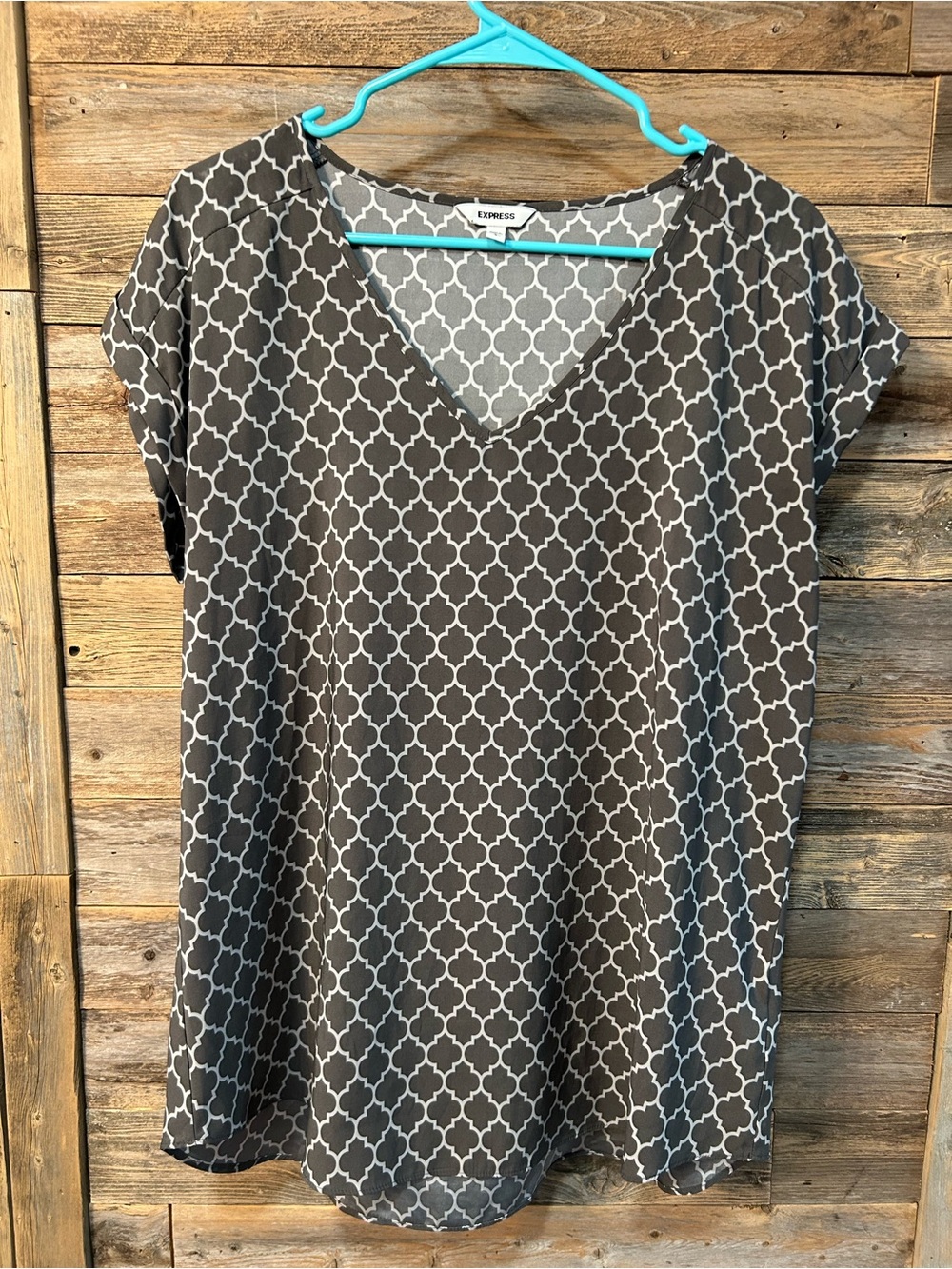 Express Women's Gray Patterned V-Neck Blouse* - size L
